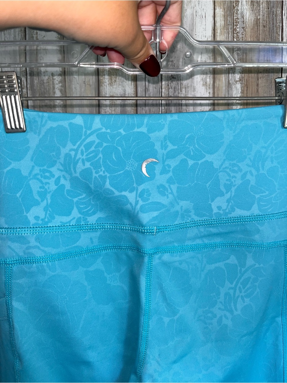 ZYIA Active Blue Floral Pocket Light n Tight Hi Rise Capri Leggings 4 - Picture 4 of 5